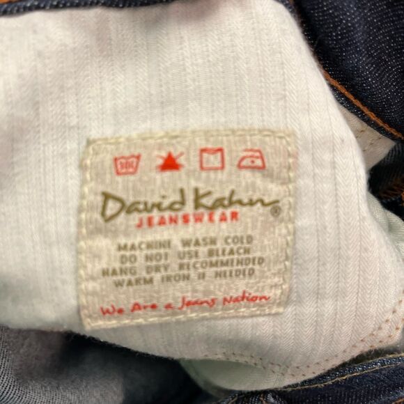 David Kahn Mildly Distressed Straight Leg Jeans sz 6 EUC - Picture 6 of 7